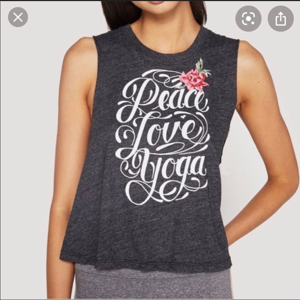 PEACE LOVE YOGA 🌺 XS Spiritual Gangster Crop Tank